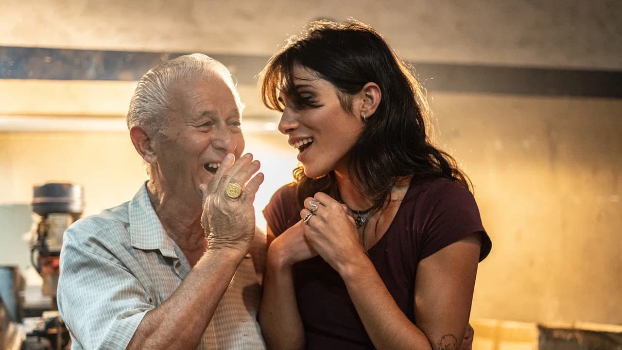 Le Chant des Oliviers : Alex Camilleri filme Michela Farrugia en quête d'héritage